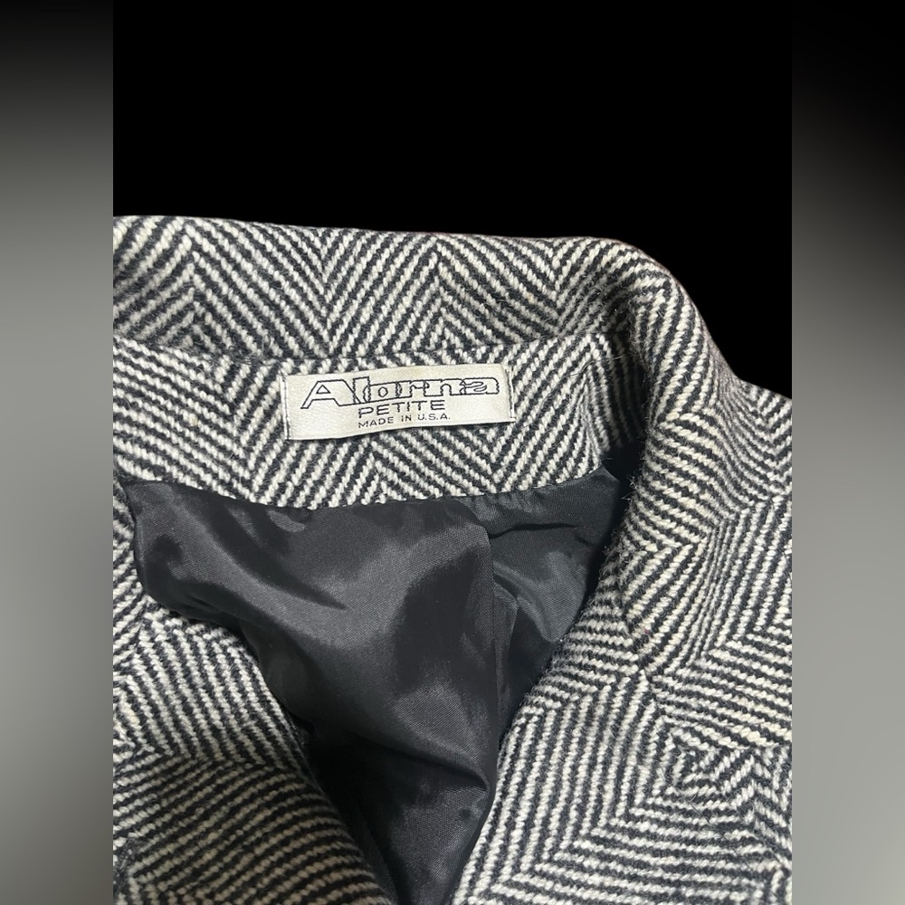 Vintage Alorna- Made in USA- Black and White Herringbone Double Breasted Coat - Picture 8 of 13